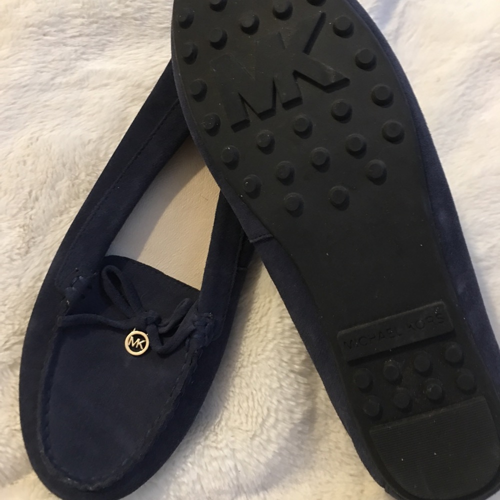 MICHAEL KORS Blue Suede Flats